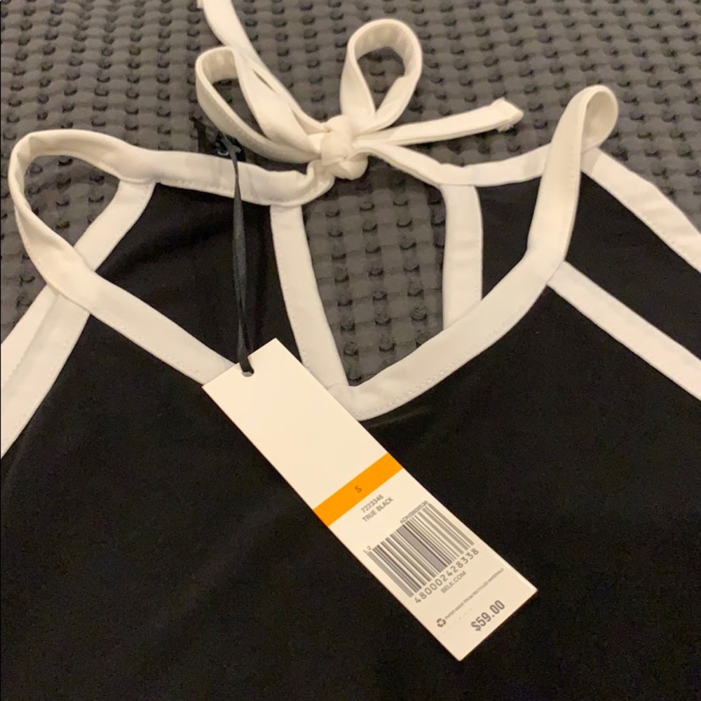 NWT Black/White Halter Top Size S